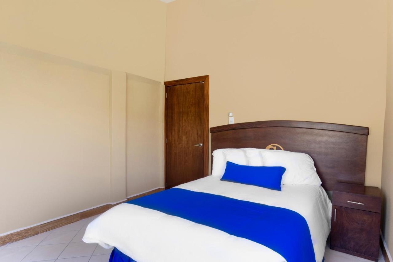 Grand View Suites Manzanillo Exterior foto