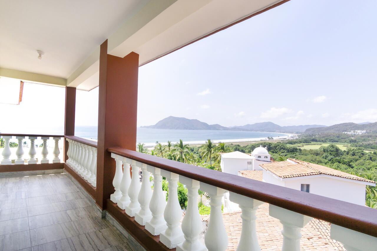 Grand View Suites Manzanillo Exterior foto