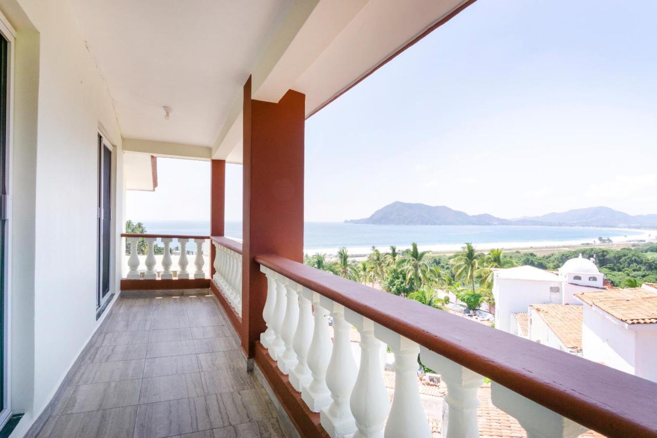 Grand View Suites Manzanillo Exterior foto